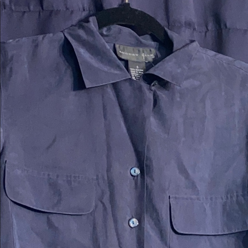 🌸NWOT AUGUST SILK button down blouse - Picture 2 of 3